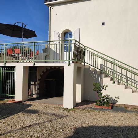 Lucriolla Hotel Oree-d'Anjou Luaran gambar